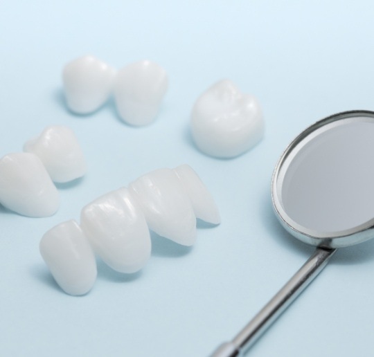 Types of porcelain veneers and other metal free dental restorations